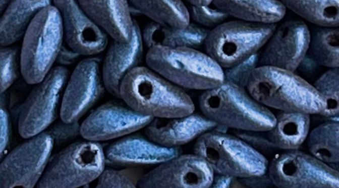 Mini Dagger Metallic Suede – Blue