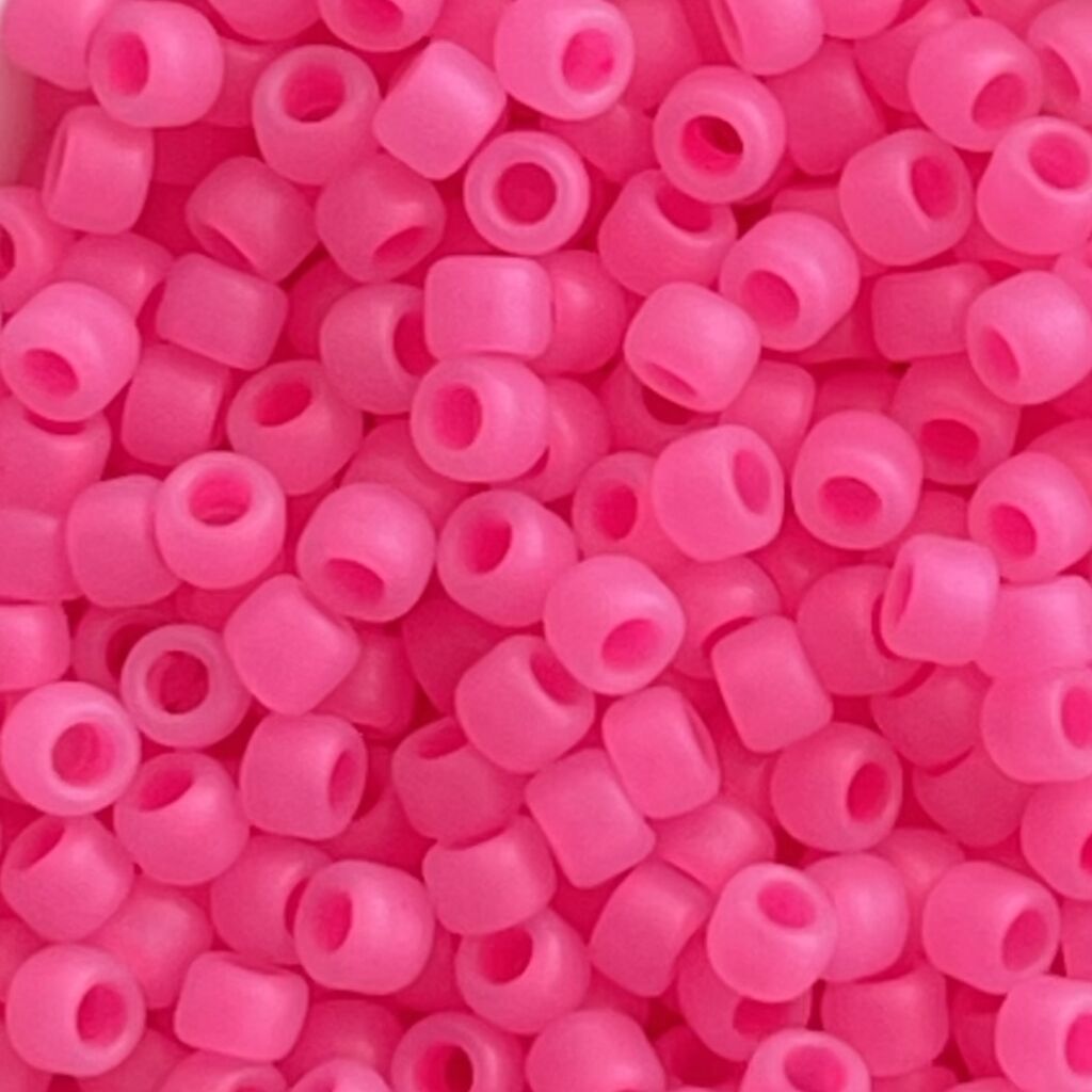 Round #8 Ceylon Frosted Hot Pink