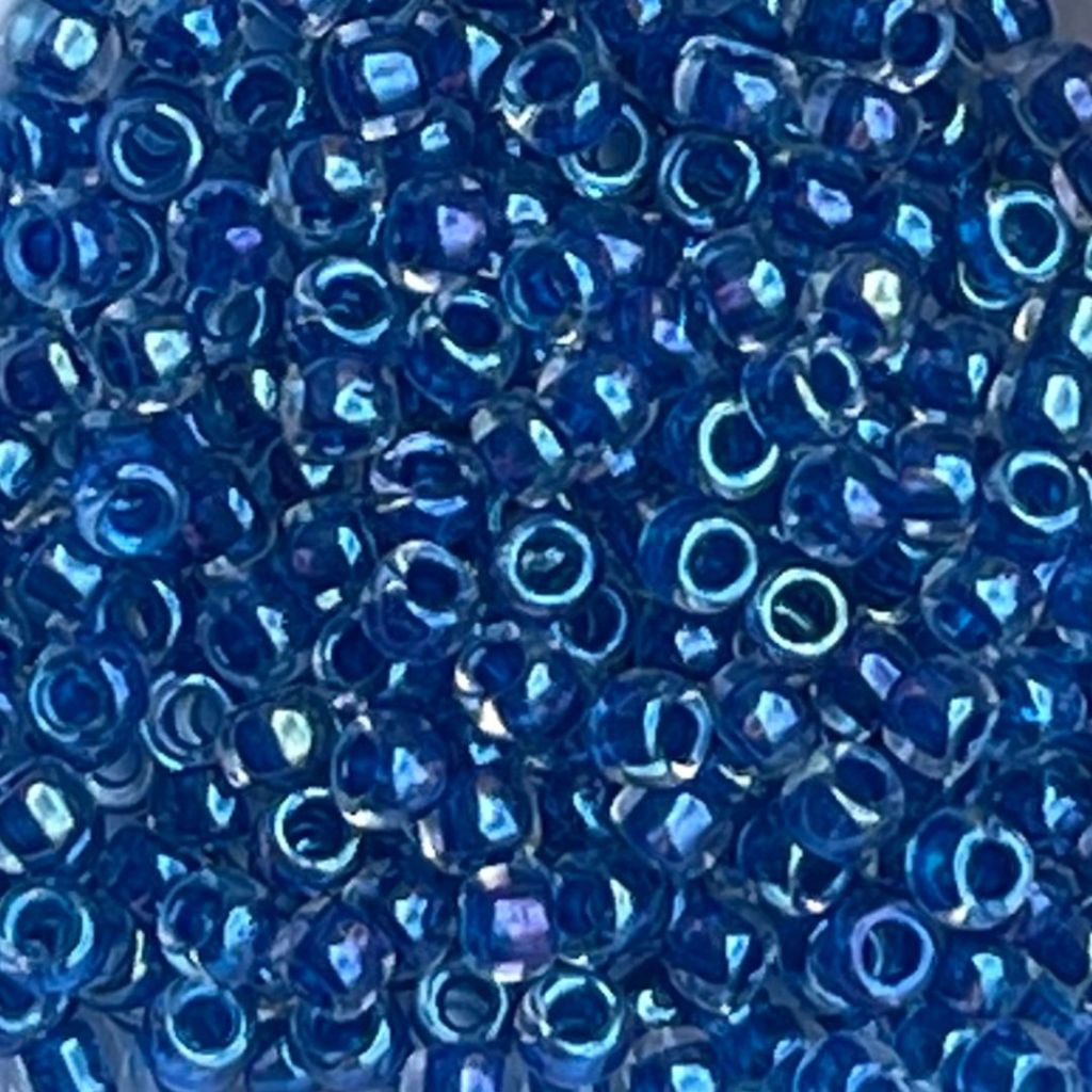 Round #8 Inside Color Luster Crystal Caribbean BlueLined x 10 grs