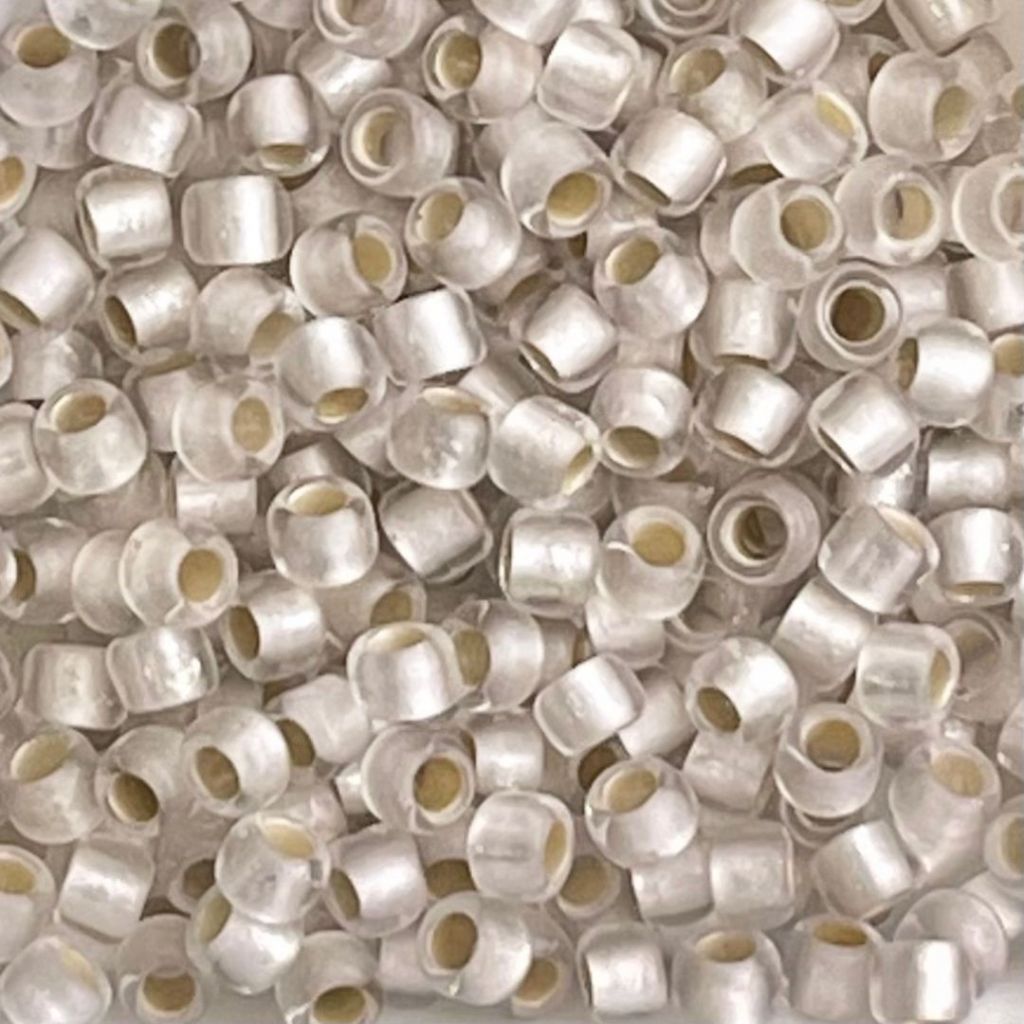 Round #8 PermaFinish SilverLined Frosted Crystal x 10 grs