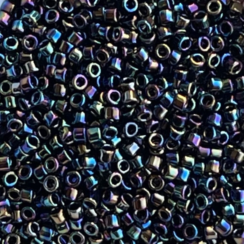 Treasure Metallic Jet Iris