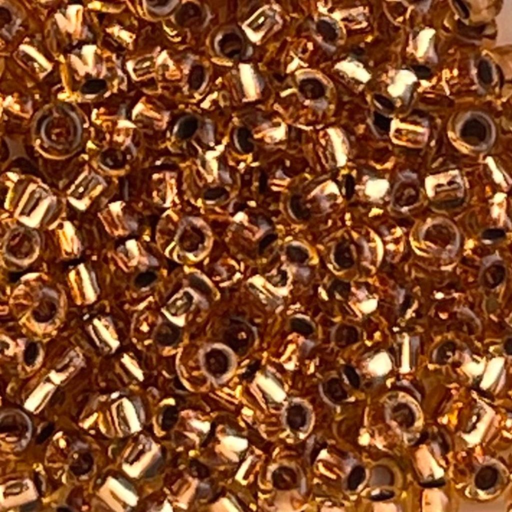 Round #8 Cooper Lined Topaz