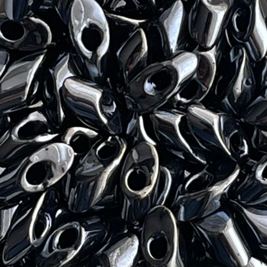 Long Magatama Gunmetal
