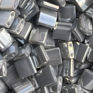 Tila Bead 5mm Galavanized Gray Luster