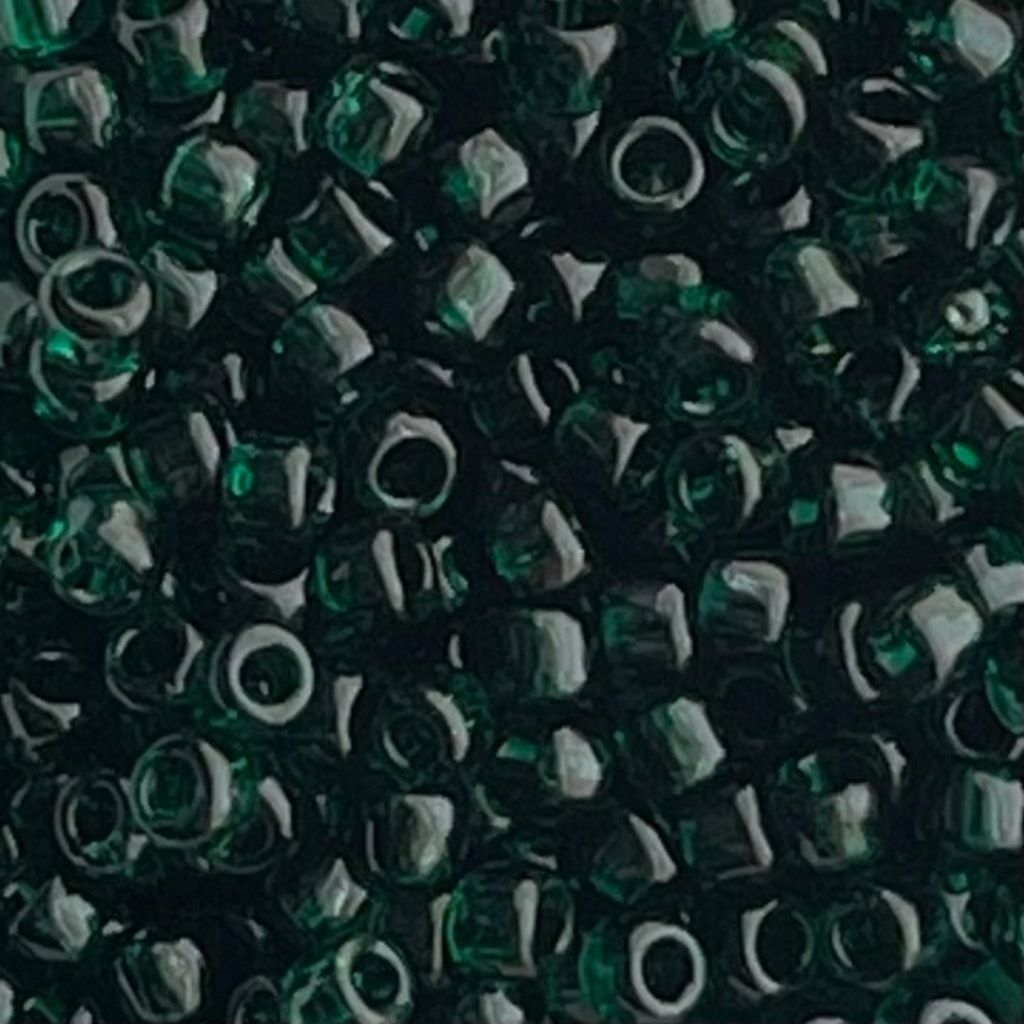 Round #8 Transparent Green Emerald